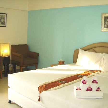 The Nest Serviced Apartment Bangkok Exterior photo