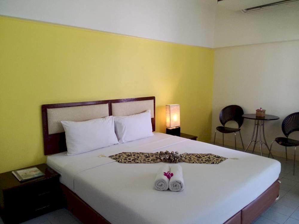 The Nest Serviced Apartment Bangkok Exterior photo