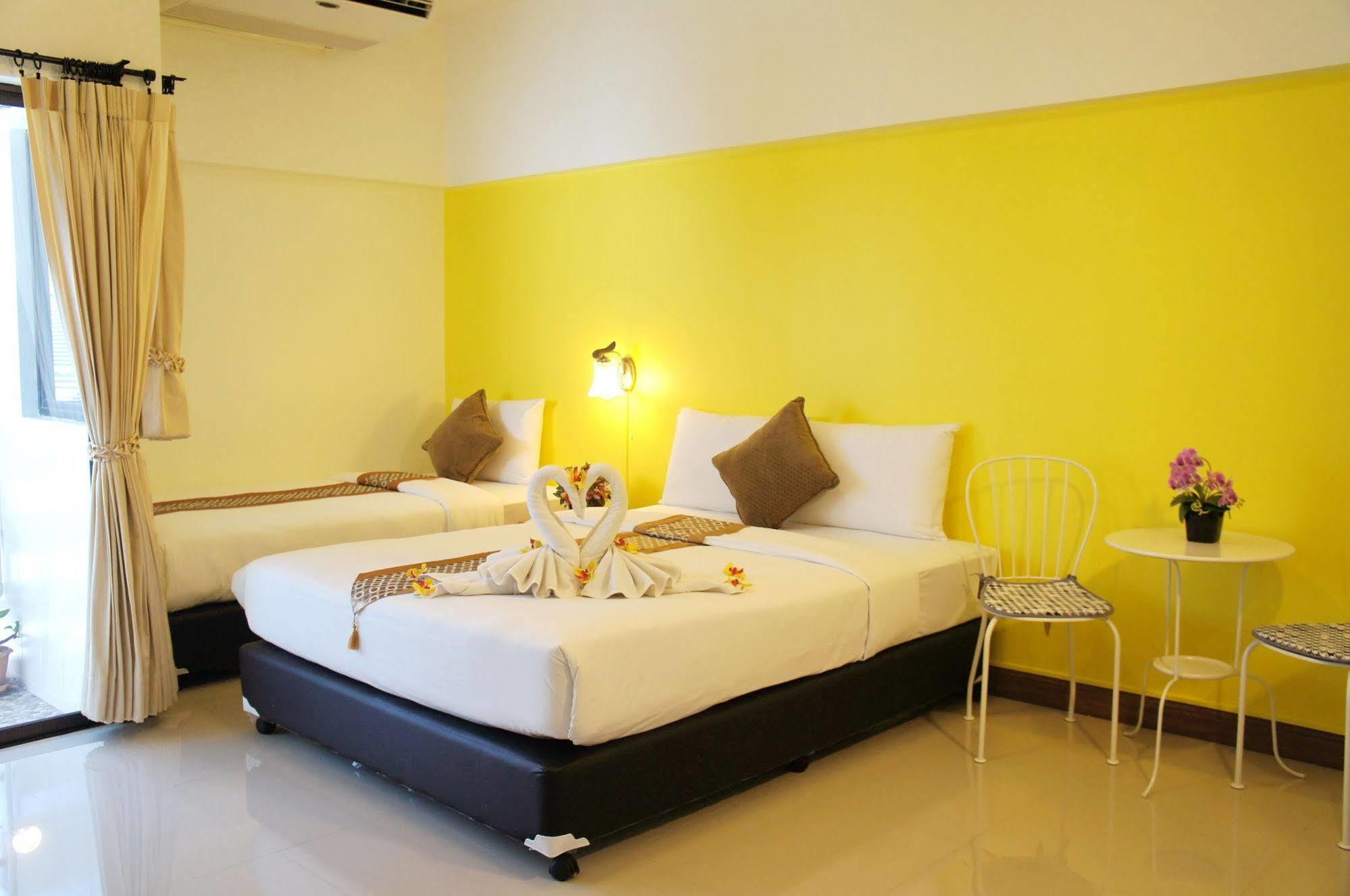 The Nest Serviced Apartment Bangkok Exterior photo