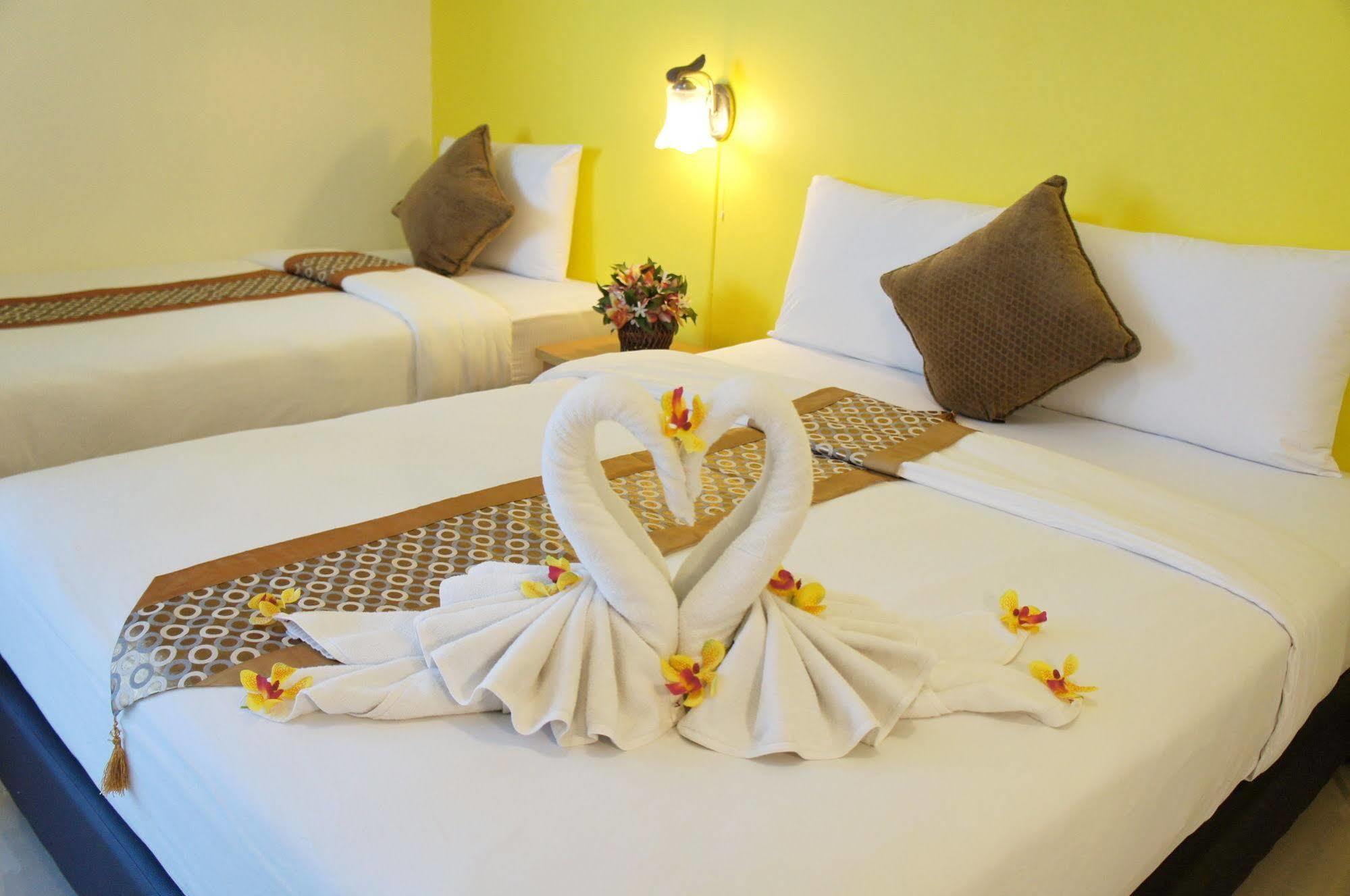 The Nest Serviced Apartment Bangkok Exterior photo